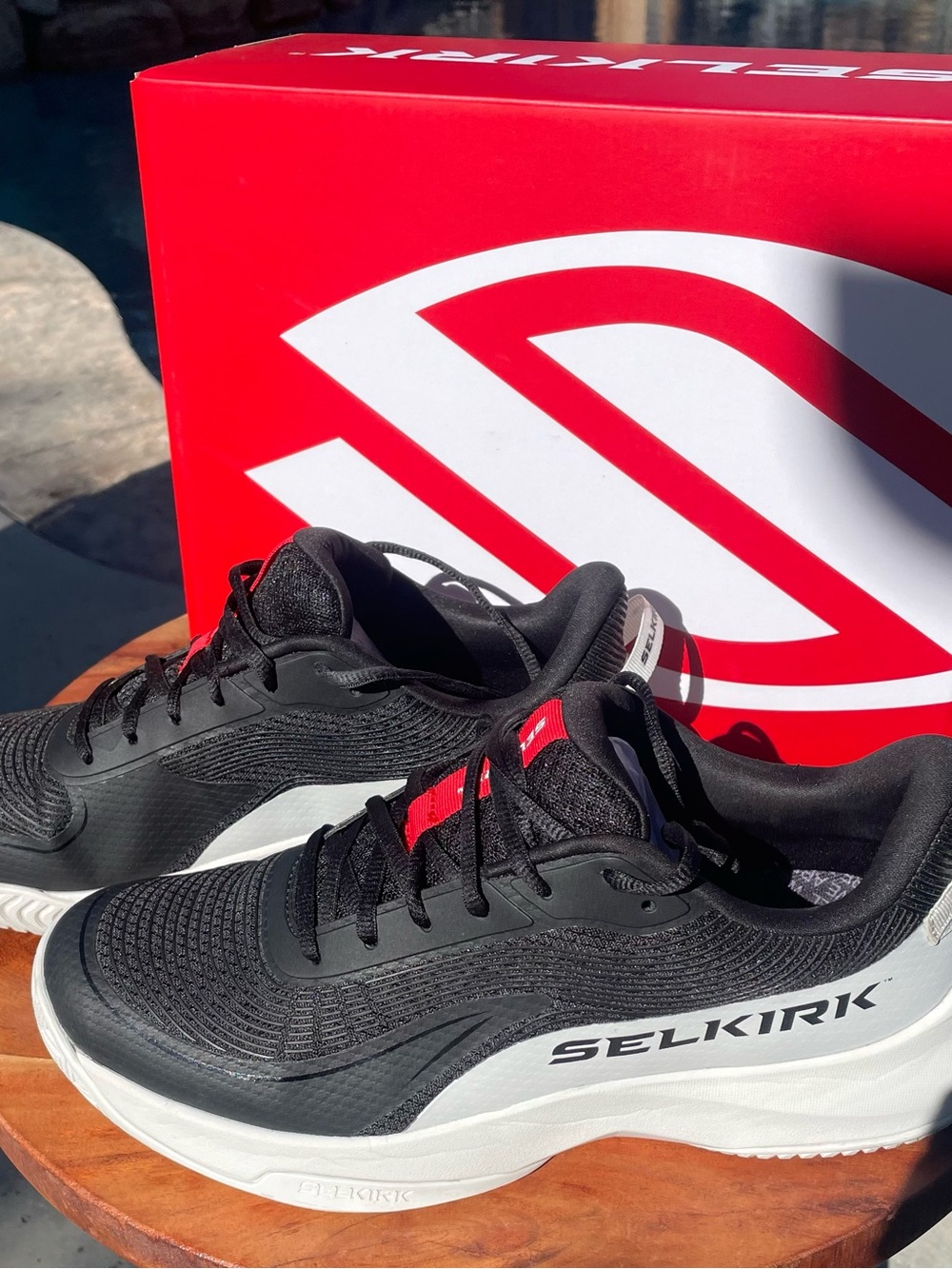 MEN'S COURTSTRIKE PRO
SELKIRK BLACK SHADOW